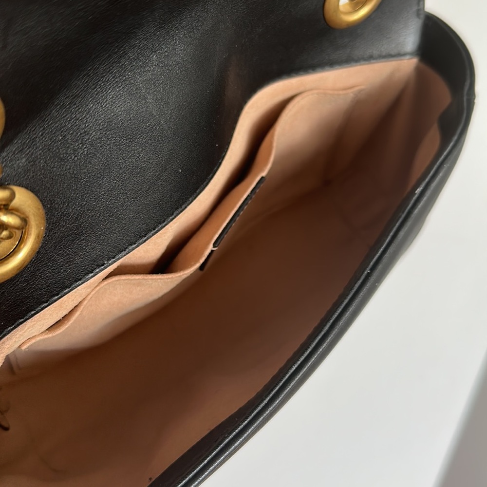 GG Marmont Mini Shoulder Bag - Picture 7 of 8